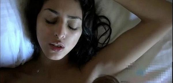 Pornstar Sophia Leone filmed and fucked while on vacation in Hawaii